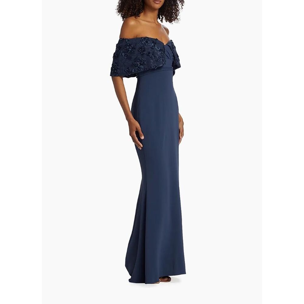 Badgley Mischka Navy Blue 3D Floral Applique Off-Shoulder Gown Size 4 NWT
